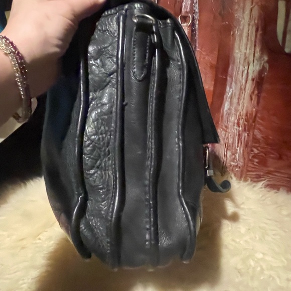 Roots 3 section leather briefcase - Picture 4 of 16